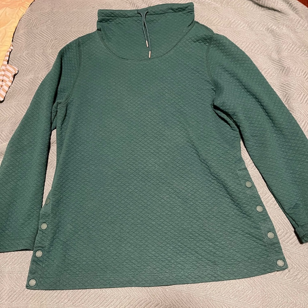 Lovely RARE Vintage L.L. Bean Teal Green Cotton Blend Long Sleeve Shirt.